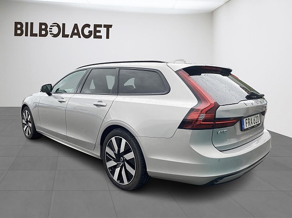 Volvo V90 3 of 15
