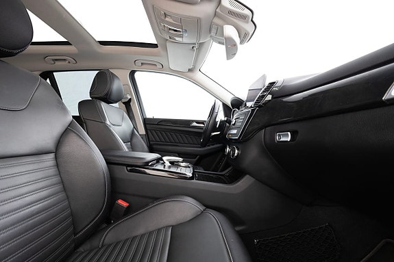 Mercedes-Benz GLE350 d 14 of 27