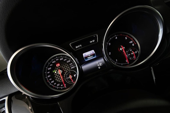 Mercedes-Benz GLE350 d 19 of 27