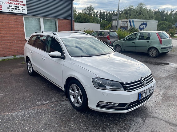 Volkswagen Passat 3 of 5