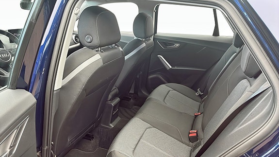 Audi Q2 11 of 12