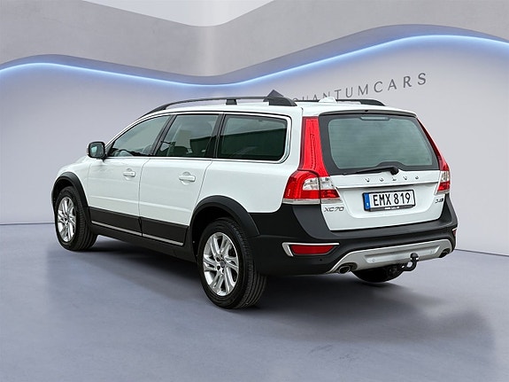 Volvo XC70 4 of 5