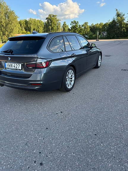 BMW 318d 6 of 27