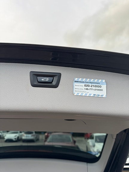 BMW 318d 19 of 27