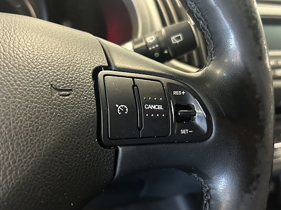 Kia Sportage 12 of 17