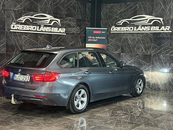 BMW 318d 8 of 23