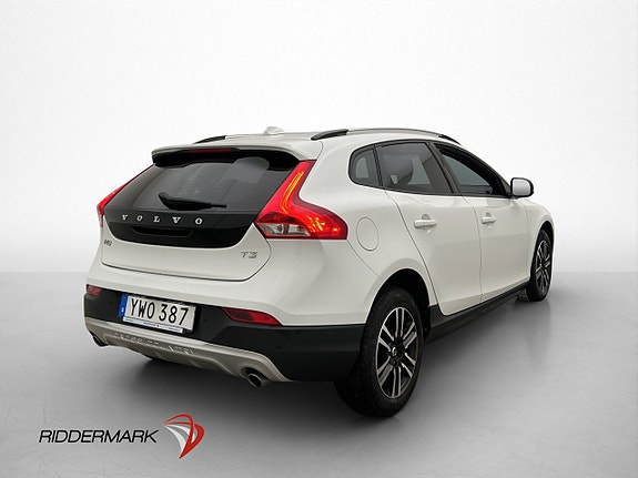 Volvo V40 Cross Country 5 of 5