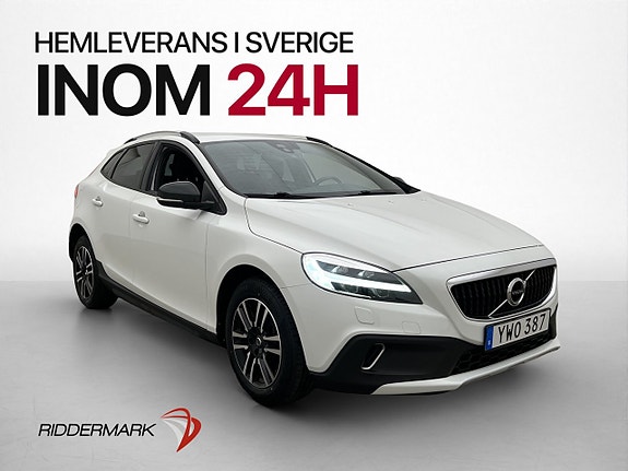 Volvo V40 Cross Country 3 of 5