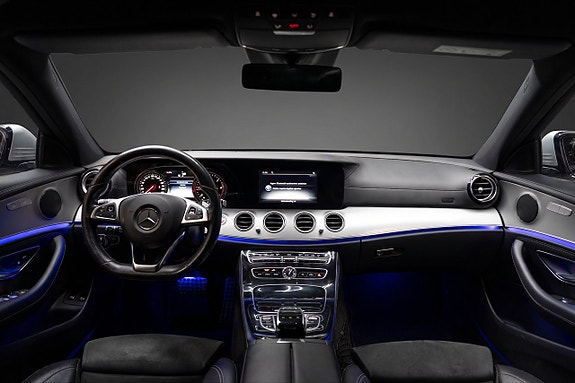Mercedes-Benz E220 d 11 of 22