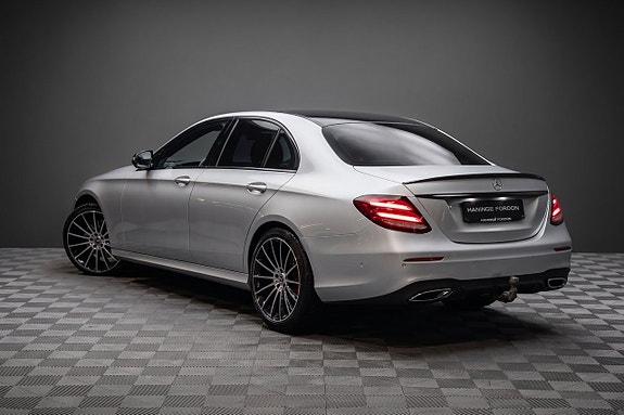 Mercedes-Benz E220 d 4 of 5