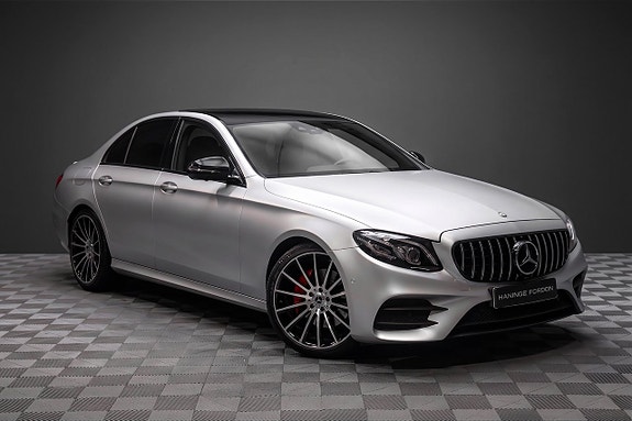 Mercedes-Benz E220 d 3 of 5