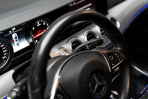 Mercedes-Benz E220 d 13 of 22