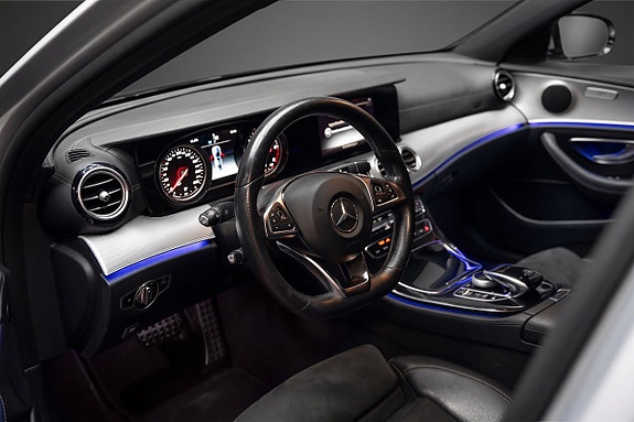 Mercedes-Benz E220 d 10 of 22