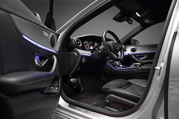 Mercedes-Benz E220 d 9 of 22