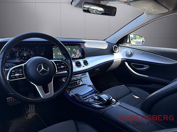 Mercedes-Benz E220 12 of 13