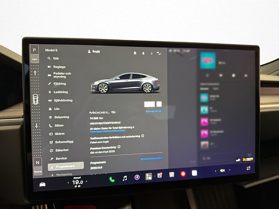 Tesla Model S 21 of 30