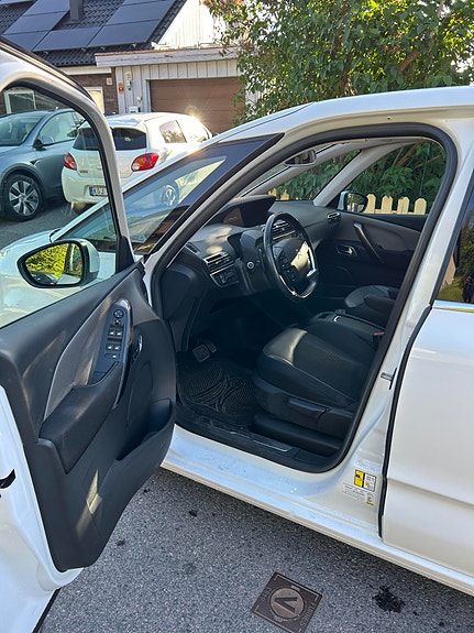 Citroen C4 Picasso 5 of 5