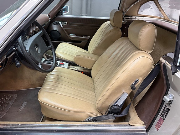 Mercedes-Benz SL450 7 of 9