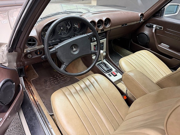 Mercedes-Benz SL450 6 of 9