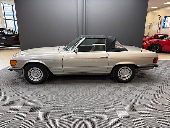 Mercedes-Benz SL-Klass 3 of 5