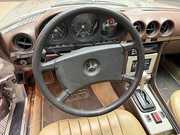 Mercedes-Benz SL450 9 of 9