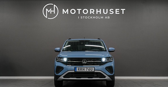 Volkswagen T-Cross 2 of 5