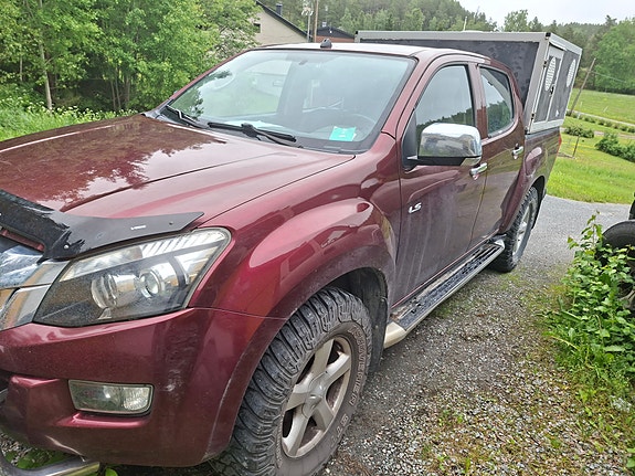 Isuzu 2014