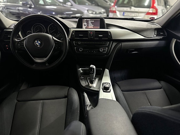 BMW 320d 8 of 14
