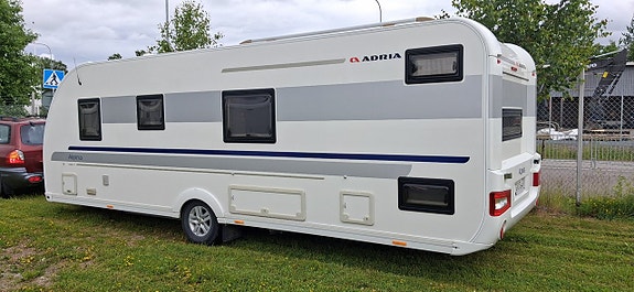 Adria Alpina 663 UK Barnkammare 11 of 11