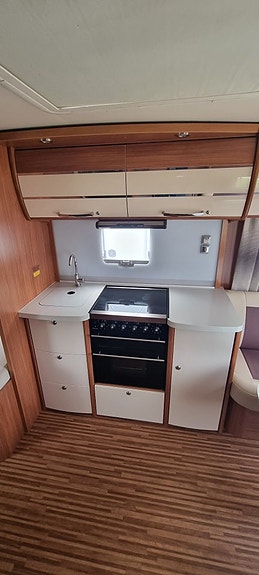 Adria Alpina 663 UK Barnkammare 8 of 11