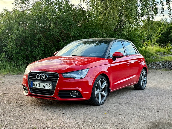 Audi A1 3 of 5