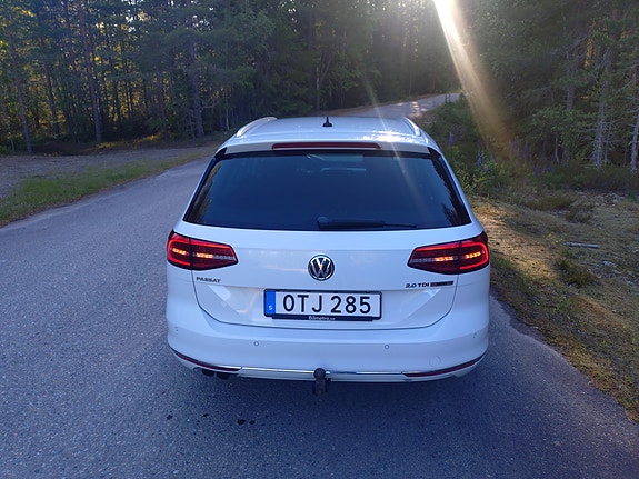 Volkswagen Passat 5 of 5