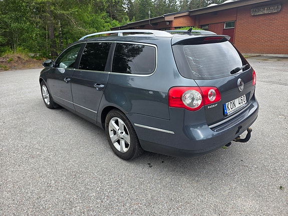 Volkswagen Passat 4 of 5
