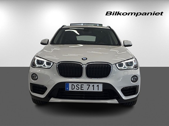 BMW X1 2 of 5