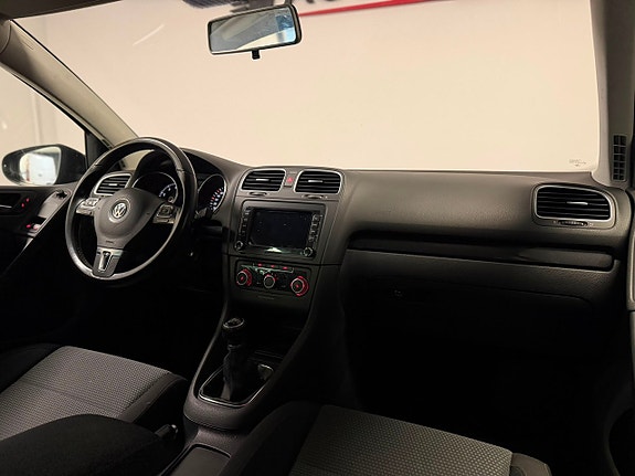 Volkswagen Golf VI 9 of 19