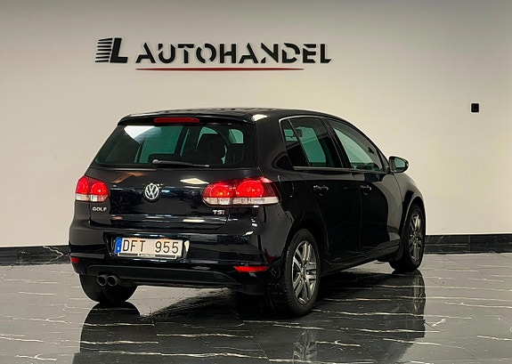 Volkswagen Golf VI 6 of 19