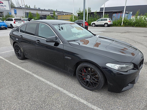 BMW 525d 6 of 18