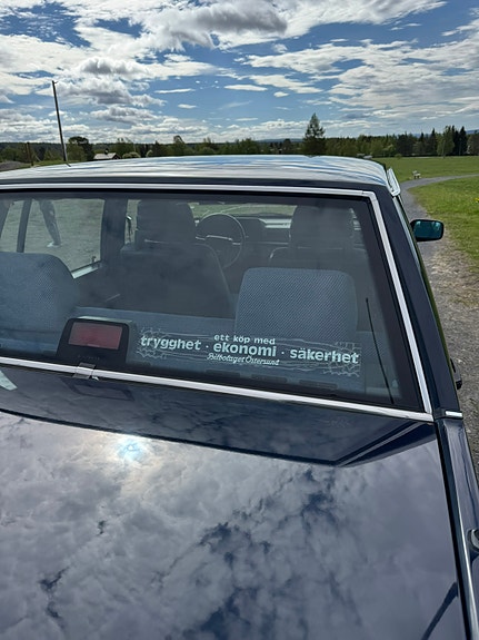 Volvo 740 3 of 5