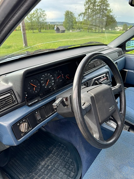 Volvo 740 5 of 5