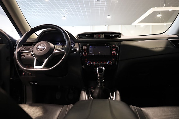 Nissan X-Trail 16 of 29