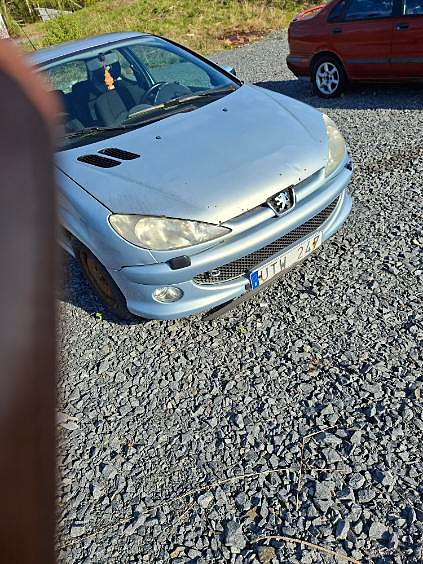 Peugeot 206 3 of 4