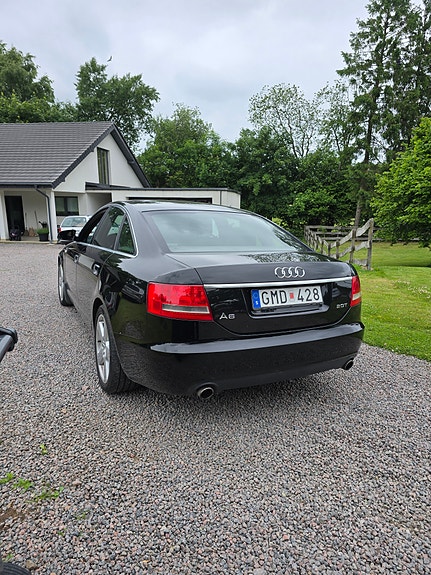 Audi A6 4 of 5