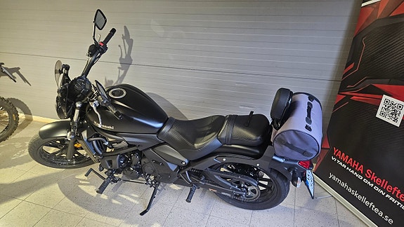 Kawasaki Vulcan 2 of 4