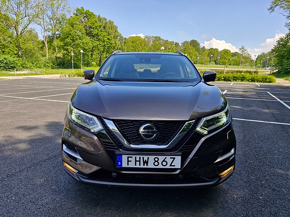 Nissan Qashqai 2 of 5