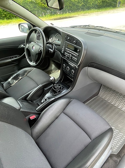 Saab 9-3 5 of 5