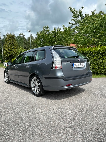 Saab 9-3 2 of 5