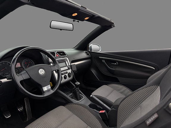 Volkswagen Eos 9 of 17