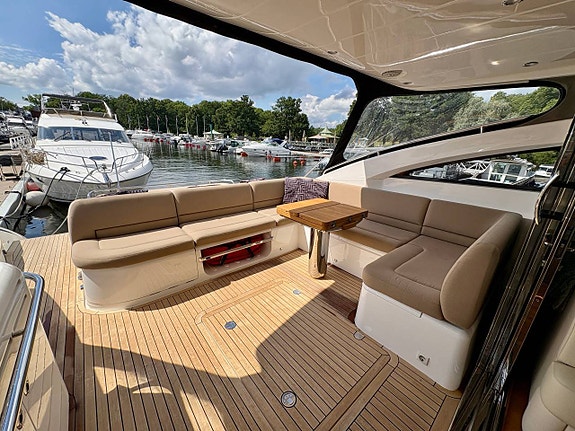 Princess V62 -2010 5 of 5