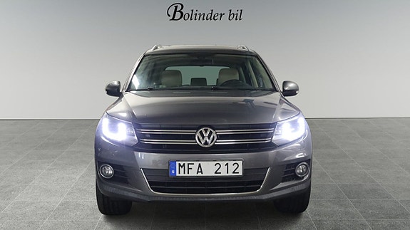 Volkswagen Tiguan 2 of 30