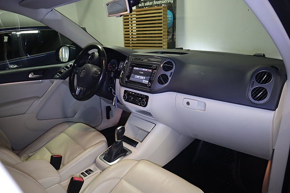 Volkswagen Tiguan 18 of 30